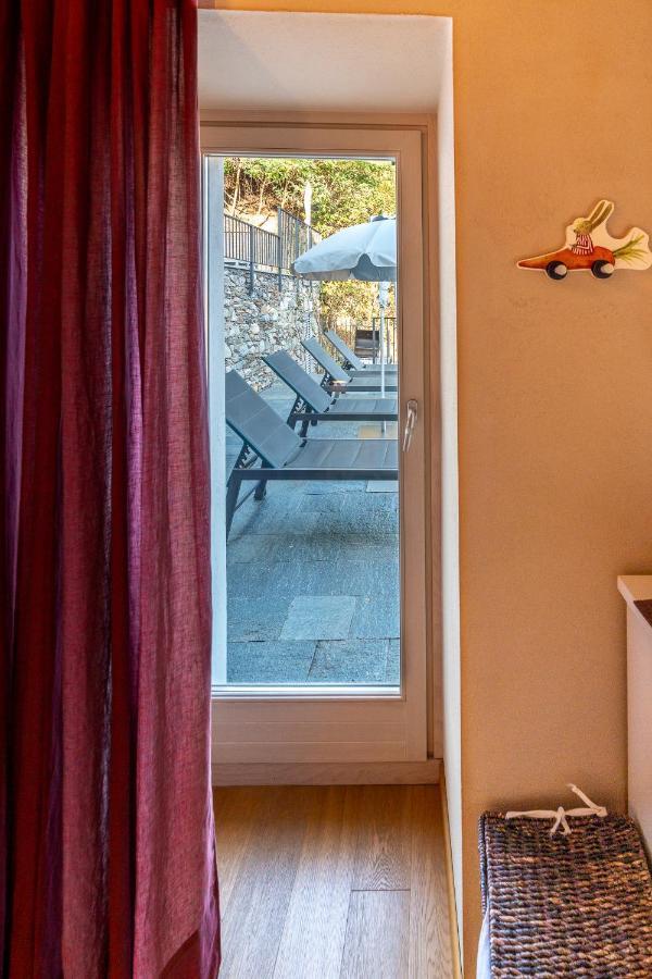 Casa Di Campagna Rosina Con Piscina E Vista Lago Gravedona Exterior photo